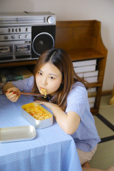 向着胜利前进演员表